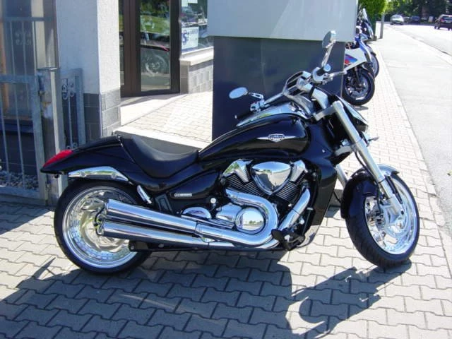 Umbgebautes Motorrad Suzuki Intruder M1800R Bild 4: Umbgebautes Motorrad Suzuki Intruder M1800R
