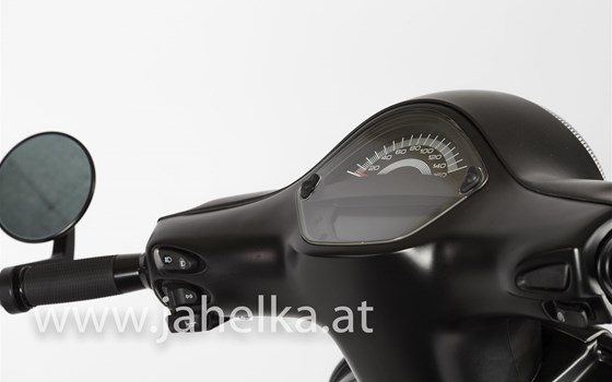 Umgebautes Motorrad Vespa GTS 300 i.e. Super Sport von Jahelka Zweirad GmbH - Bild 18 Umgebautes Motorrad Vespa GTS 300 i.e. Super Sport von Jahelka Zweirad GmbH - Bild 18