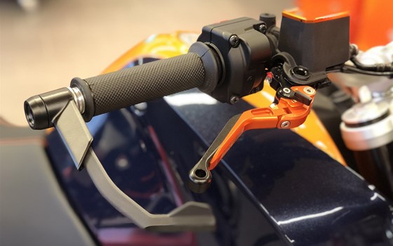 Umgebautes Motorrad KTM 690 Duke von Biker`s Point Fuchs GmbH & Co. KG - Bild 11 Umgebautes Motorrad KTM 690 Duke von Biker`s Point Fuchs GmbH & Co. KG - Bild 11