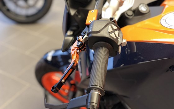 Umgebautes Motorrad KTM 690 Duke von Biker`s Point Fuchs GmbH & Co. KG - Bild 21 Umgebautes Motorrad KTM 690 Duke von Biker`s Point Fuchs GmbH & Co. KG - Bild 21