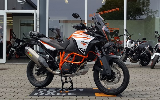 Umgebautes Motorrad KTM 1290 Super Adventure R von Biker`s Point Fuchs GmbH & Co. KG - Bild 1 Umgebautes Motorrad KTM 1290 Super Adventure R von Biker`s Point Fuchs GmbH & Co. KG - Bild 1
