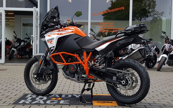 Umgebautes Motorrad KTM 1290 Super Adventure R von Biker`s Point Fuchs GmbH & Co. KG - Bild 2 Umgebautes Motorrad KTM 1290 Super Adventure R von Biker`s Point Fuchs GmbH & Co. KG - Bild 2
