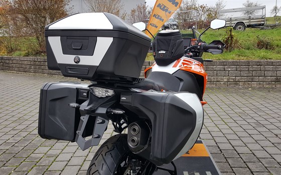 Umgebautes Motorrad KTM 1290 Super Adventure S von Biker`s Point Fuchs GmbH & Co. KG - Bild 8 Umgebautes Motorrad KTM 1290 Super Adventure S von Biker`s Point Fuchs GmbH & Co. KG - Bild 8
