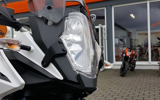 Umgebautes Motorrad KTM 1090 Adventure R von Biker`s Point Fuchs GmbH & Co. KG - Bild 19 Umgebautes Motorrad KTM 1090 Adventure R von Biker`s Point Fuchs GmbH & Co. KG - Bild 19