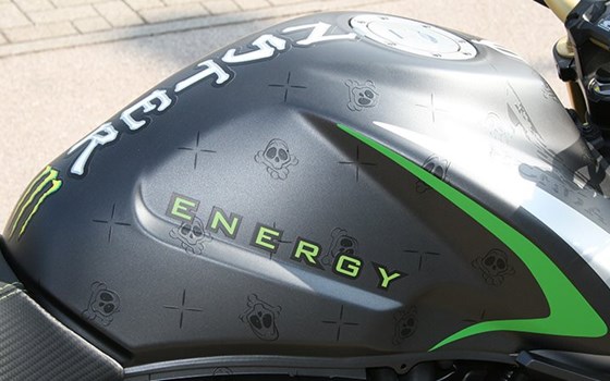 Umgebautes Motorrad Honda CB 1000 R von Big Point Motorradhandels GmbH & CO. KG - Bild 11 Umgebautes Motorrad Honda CB 1000 R von Big Point Motorradhandels GmbH & CO. KG - Bild 11