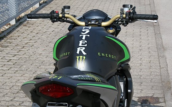 Umgebautes Motorrad Honda CB 1000 R von Big Point Motorradhandels GmbH & CO. KG - Bild 12 Umgebautes Motorrad Honda CB 1000 R von Big Point Motorradhandels GmbH & CO. KG - Bild 12