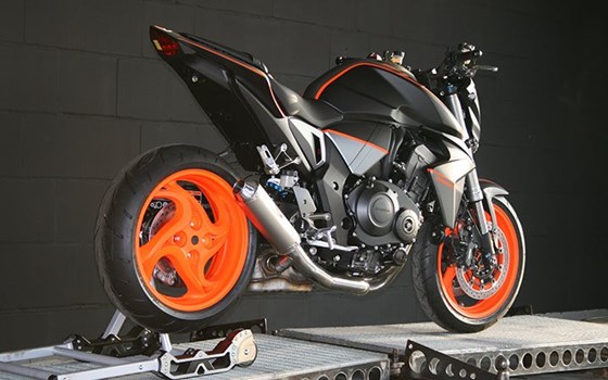 Umgebautes Motorrad Honda CB 1000 R von Big Point Motorradhandels GmbH & CO. KG - Bild 7 Umgebautes Motorrad Honda CB 1000 R von Big Point Motorradhandels GmbH & CO. KG - Bild 7