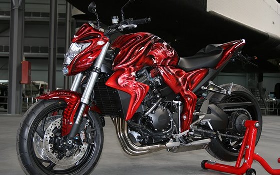 Umgebautes Motorrad Honda CB 1000 R von Big Point Motorradhandels GmbH & CO. KG - Bild 2 Umgebautes Motorrad Honda CB 1000 R von Big Point Motorradhandels GmbH & CO. KG - Bild 2