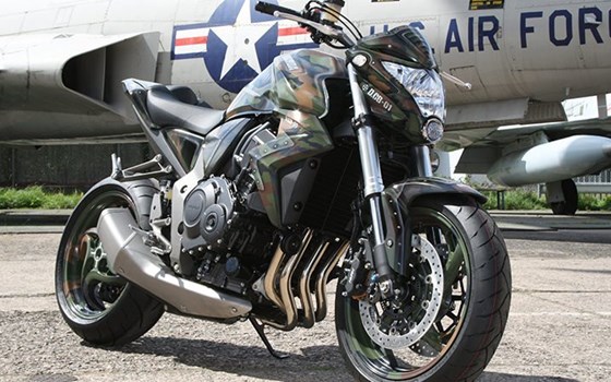 Umgebautes Motorrad Honda CB 1000 R von Big Point Motorradhandels GmbH & CO. KG - Bild 2 Umgebautes Motorrad Honda CB 1000 R von Big Point Motorradhandels GmbH & CO. KG - Bild 2