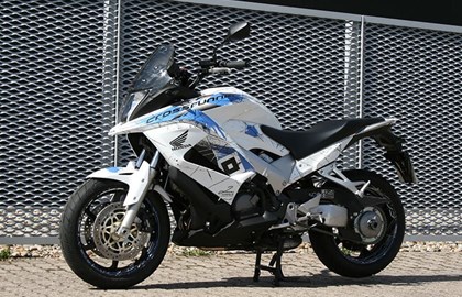 Honda CRF1000L Africa Twin Adventure Sports Custom Bike Honda CRF1000L Africa Twin Adventure Sports Custom Bike