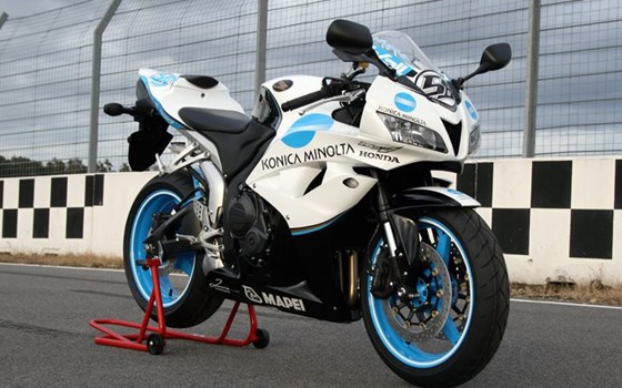 Umgebautes Motorrad Honda CBR 600 F von Big Point Motorradhandels GmbH & CO. KG - Bild 1 Umgebautes Motorrad Honda CBR 600 F von Big Point Motorradhandels GmbH & CO. KG - Bild 1