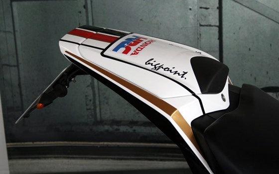 Umgebautes Motorrad Honda CBR1000RR Fireblade von Big Point Motorradhandels GmbH & CO. KG - Bild 9 Umgebautes Motorrad Honda CBR1000RR Fireblade von Big Point Motorradhandels GmbH & CO. KG - Bild 9