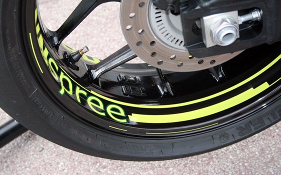 Umgebautes Motorrad Honda CBR1000RR Fireblade von Big Point Motorradhandels GmbH & CO. KG - Bild 11 Umgebautes Motorrad Honda CBR1000RR Fireblade von Big Point Motorradhandels GmbH & CO. KG - Bild 11