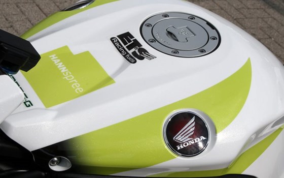 Umgebautes Motorrad Honda CBR1000RR Fireblade von Big Point Motorradhandels GmbH & CO. KG - Bild 7 Umgebautes Motorrad Honda CBR1000RR Fireblade von Big Point Motorradhandels GmbH & CO. KG - Bild 7