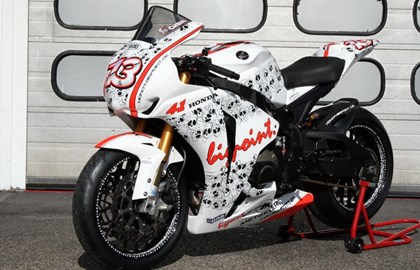 Honda CBR1000RR Fireblade Custom Bike