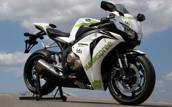 Umgebautes Motorrad Honda CBR1000RR Fireblade von Big Point Motorradhandels GmbH & CO. KG - Bild 1 Umgebautes Motorrad Honda CBR1000RR Fireblade von Big Point Motorradhandels GmbH & CO. KG - Bild 1