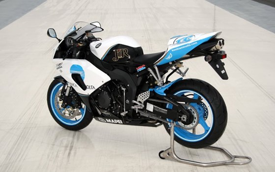 Umgebautes Motorrad Honda CBR1000RR Fireblade von Big Point Motorradhandels GmbH & CO. KG - Bild 5 Umgebautes Motorrad Honda CBR1000RR Fireblade von Big Point Motorradhandels GmbH & CO. KG - Bild 5