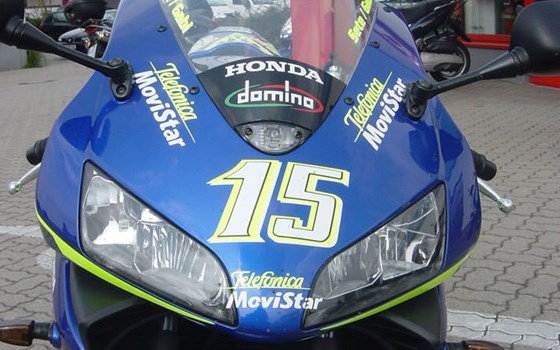 Umgebautes Motorrad Honda CBR1000RR Fireblade von Big Point Motorradhandels GmbH & CO. KG - Bild 4 Umgebautes Motorrad Honda CBR1000RR Fireblade von Big Point Motorradhandels GmbH & CO. KG - Bild 4