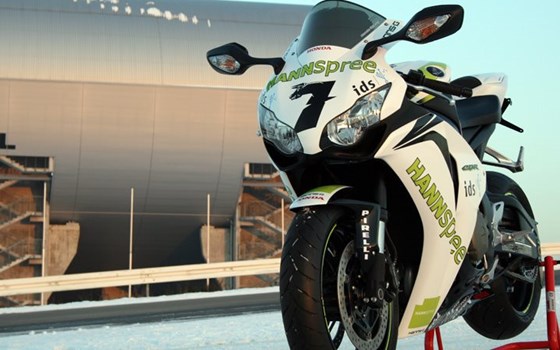 Umgebautes Motorrad Honda CBR1000RR Fireblade von Big Point Motorradhandels GmbH & CO. KG - Bild 5 Umgebautes Motorrad Honda CBR1000RR Fireblade von Big Point Motorradhandels GmbH & CO. KG - Bild 5