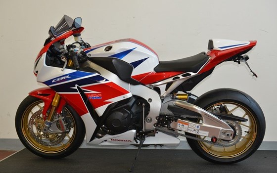 Umgebautes Motorrad Honda CBR1000RR Fireblade von Motorrad Center Altendiez - Bild 1 Umgebautes Motorrad Honda CBR1000RR Fireblade von Motorrad Center Altendiez - Bild 1