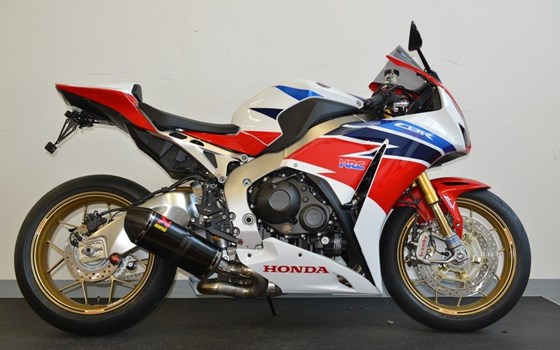 Umgebautes Motorrad Honda CBR1000RR Fireblade von Motorrad Center Altendiez - Bild 15 Umgebautes Motorrad Honda CBR1000RR Fireblade von Motorrad Center Altendiez - Bild 15