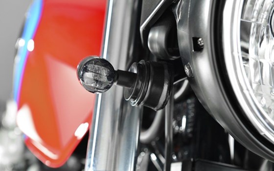 Umgebautes Motorrad Honda CB 1100 von Motorrad Center Altendiez - Bild 5 Umgebautes Motorrad Honda CB 1100 von Motorrad Center Altendiez - Bild 5