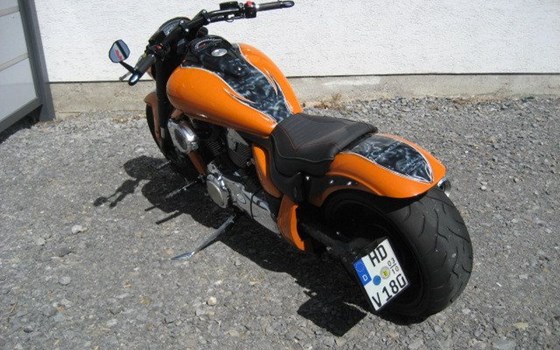 Umgebautes Motorrad Suzuki Intruder M1800R von Motorrad Ehringer - Bild 9 Umgebautes Motorrad Suzuki Intruder M1800R von Motorrad Ehringer - Bild 9