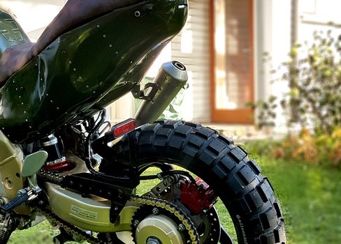 Umgebautes Motorrad Yamaha YZF 750 R von gebrauchtmotorradinserat_tps_473346 - Bild 5 Umgebautes Motorrad Yamaha YZF 750 R von gebrauchtmotorradinserat_tps_473346 - Bild 5