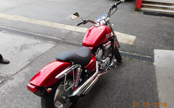 Umgebautes Motorrad Honda VF 750 C Magna von HK-Technik Kemeter OG - Bild 5 Umgebautes Motorrad Honda VF 750 C Magna von HK-Technik Kemeter OG - Bild 5