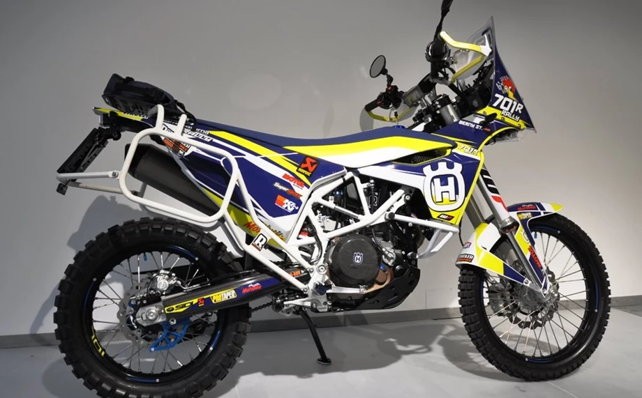 Umbgebautes Motorrad Husqvarna 701 Enduro Bild 1: Umbgebautes Motorrad Husqvarna 701 Enduro