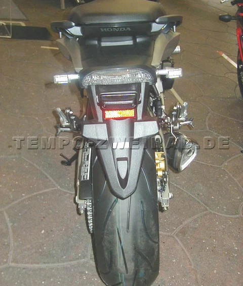 Umbgebautes Motorrad Honda CB 600 F Hornet Bild 4: Umbgebautes Motorrad Honda CB 600 F Hornet