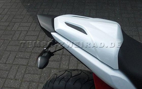 Umgebautes Motorrad Honda CBR 600 F von Tempo-Zweirad-Treff GmbH - Bild 7 Umgebautes Motorrad Honda CBR 600 F von Tempo-Zweirad-Treff GmbH - Bild 7
