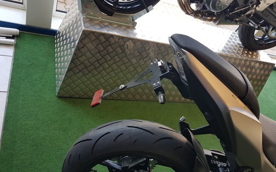 Umgebautes Motorrad Kawasaki Z650 von Motorrad Center Nord - Bild 1 Umgebautes Motorrad Kawasaki Z650 von Motorrad Center Nord - Bild 1