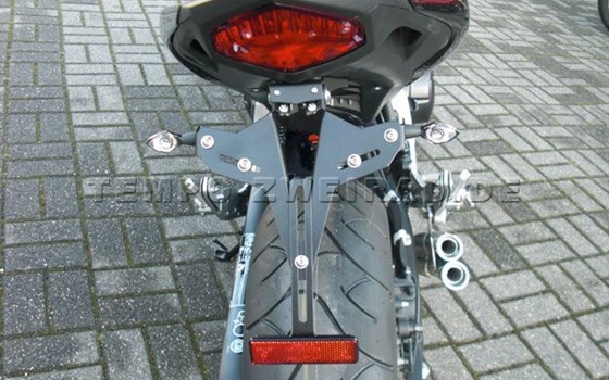 Umgebautes Motorrad Honda CB 600 F Hornet von Tempo-Zweirad-Treff GmbH - Bild 9 Umgebautes Motorrad Honda CB 600 F Hornet von Tempo-Zweirad-Treff GmbH - Bild 9
