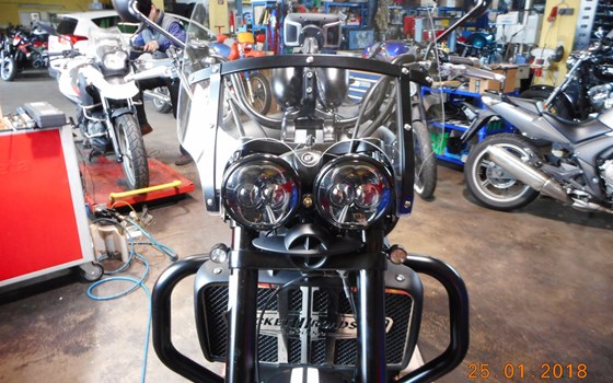 Umgebautes Motorrad Triumph Rocket III von HK-Technik Kemeter OG - Bild 10 Umgebautes Motorrad Triumph Rocket III von HK-Technik Kemeter OG - Bild 10