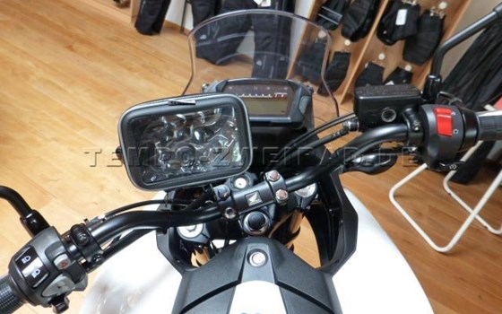 Umgebautes Motorrad Honda NC700X von Tempo-Zweirad-Treff GmbH - Bild 2 Umgebautes Motorrad Honda NC700X von Tempo-Zweirad-Treff GmbH - Bild 2