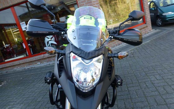 Umgebautes Motorrad Honda NC750X von Tempo-Zweirad-Treff GmbH - Bild 5 Umgebautes Motorrad Honda NC750X von Tempo-Zweirad-Treff GmbH - Bild 5