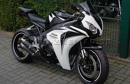 Honda CBR1000RR Fireblade Custom Bike Honda CBR1000RR Fireblade Custom Bike