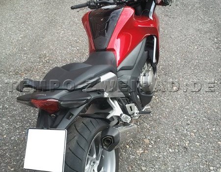 Umgebautes Motorrad Honda VFR 1200 F von Tempo-Zweirad-Treff GmbH - Bild 4 Umgebautes Motorrad Honda VFR 1200 F von Tempo-Zweirad-Treff GmbH - Bild 4