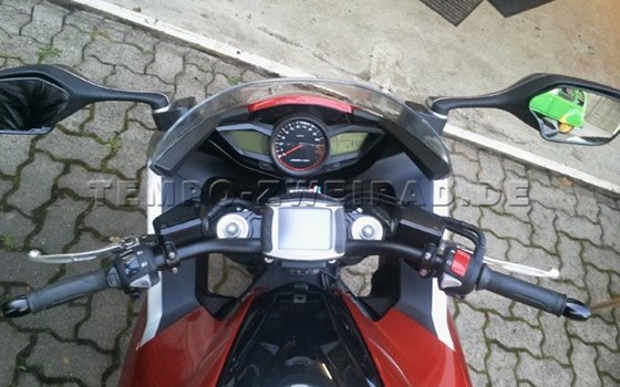 Umgebautes Motorrad Honda VFR 1200 F von Tempo-Zweirad-Treff GmbH - Bild 5 Umgebautes Motorrad Honda VFR 1200 F von Tempo-Zweirad-Treff GmbH - Bild 5