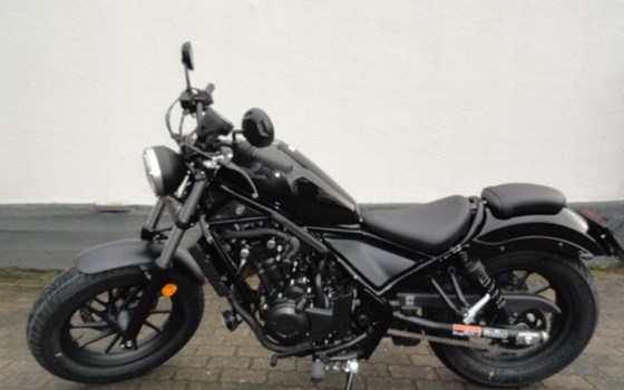 Umgebautes Motorrad Honda CMX500 Rebel von Motorradtechnik Lang GmbH - Bild 2 Umgebautes Motorrad Honda CMX500 Rebel von Motorradtechnik Lang GmbH - Bild 2