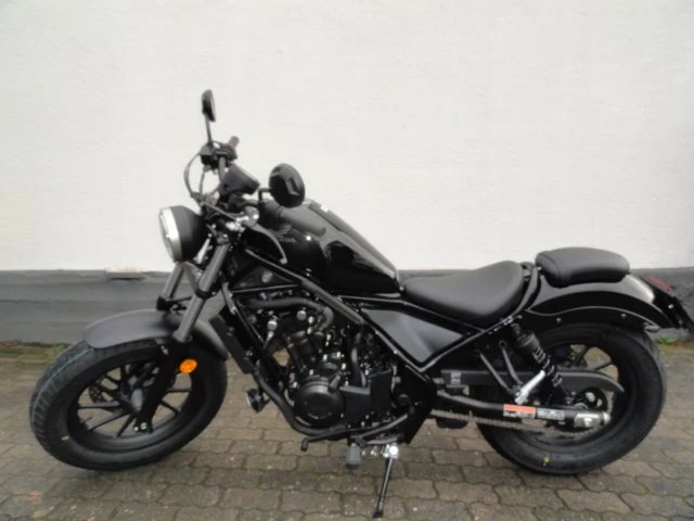 Rebuilt motorbike Honda CMX500 Rebel Bild 2: Rebuilt motorbike Honda CMX500 Rebel