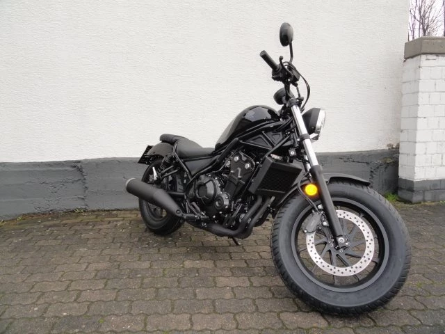 Rebuilt motorbike Honda CMX500 Rebel Bild 3: Rebuilt motorbike Honda CMX500 Rebel