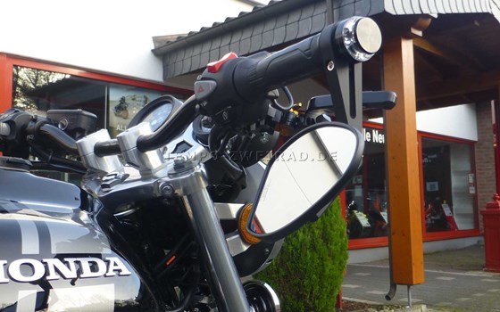 Umgebautes Motorrad Honda CB 1100 R von Tempo-Zweirad-Treff GmbH - Bild 2 Umgebautes Motorrad Honda CB 1100 R von Tempo-Zweirad-Treff GmbH - Bild 2