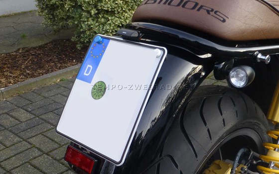 Umgebautes Motorrad Honda CB 1100 R von Tempo-Zweirad-Treff GmbH - Bild 5 Umgebautes Motorrad Honda CB 1100 R von Tempo-Zweirad-Treff GmbH - Bild 5