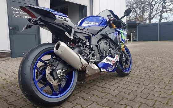 Umgebautes Motorrad Yamaha R1 von Natuschke & Lange - Bild 4 Umgebautes Motorrad Yamaha R1 von Natuschke & Lange - Bild 4