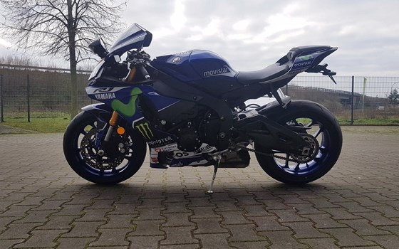 Umgebautes Motorrad Yamaha R1 von Natuschke & Lange - Bild 6 Umgebautes Motorrad Yamaha R1 von Natuschke & Lange - Bild 6