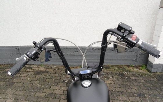 Umgebautes Motorrad Honda VT 600 C Shadow von Motorradtechnik Lang GmbH - Bild 13 Umgebautes Motorrad Honda VT 600 C Shadow von Motorradtechnik Lang GmbH - Bild 13