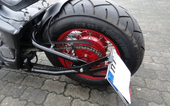 Umgebautes Motorrad Honda VT 600 C Shadow von Motorradtechnik Lang GmbH - Bild 8 Umgebautes Motorrad Honda VT 600 C Shadow von Motorradtechnik Lang GmbH - Bild 8