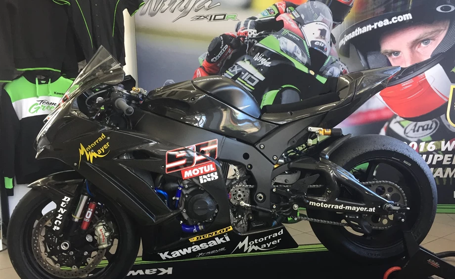 Umbgebautes Motorrad Kawasaki Ninja ZX-10RR Bild 1: Umbgebautes Motorrad Kawasaki Ninja ZX-10RR